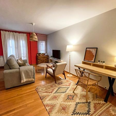Apartamento Familiar En El Centro De Benasque Con Terraza Екстериор снимка