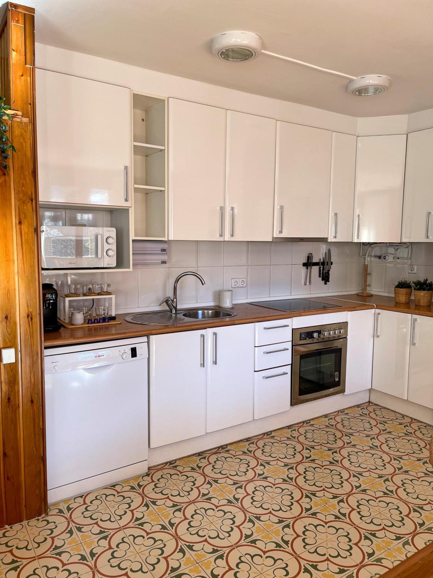 Apartamento Familiar En El Centro De Benasque Con Terraza Екстериор снимка